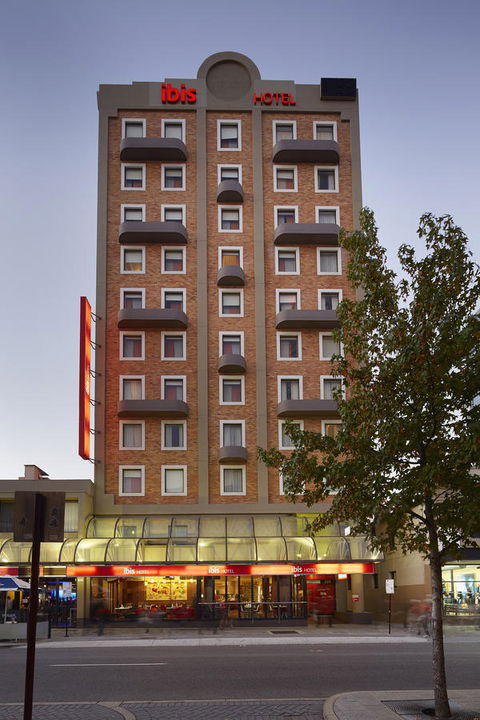 Ibis Perth - Australian Destinations 30