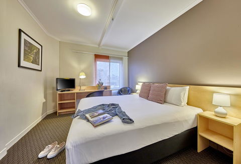 Ibis Perth - Australian Destinations 12