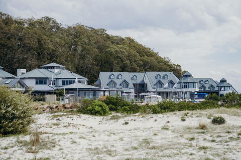 Anchorage Port Stephens - Australian Destinations 4