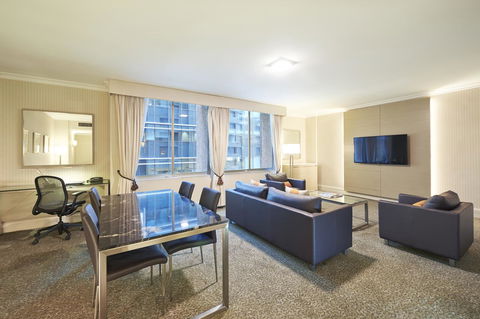 Parmelia Hilton Perth - Australian Destinations 18