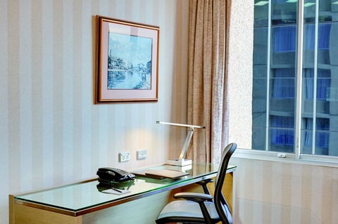 Parmelia Hilton Perth - Australian Destinations 32