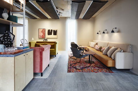 Alex Hotel - Australian Destinations 18