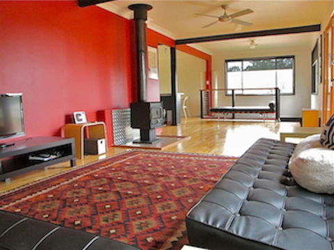Pendeli Beach House - Australian Destinations 0