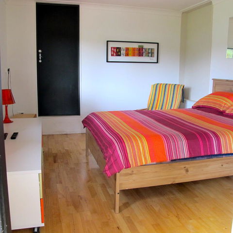 Pendeli Beach House - Australian Destinations 4