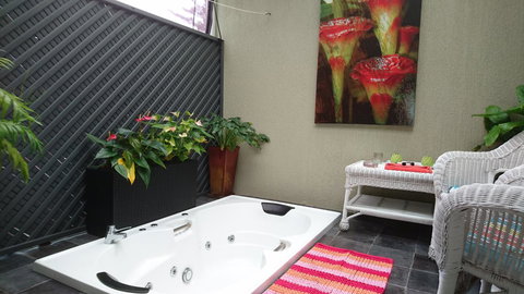 Nelson Bay Bed & Breakfast - Australian Destinations 9