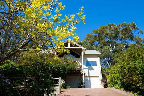 Nelson Bay Bed & Breakfast - Australian Destinations 1
