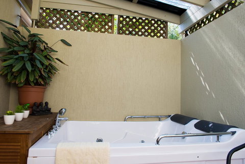 Nelson Bay Bed & Breakfast - Australian Destinations 28