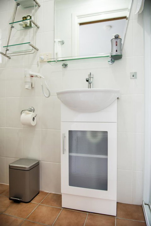 Nelson Bay Bed & Breakfast - Australian Destinations 31