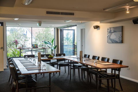 Hotel Nelson - Australian Destinations 25