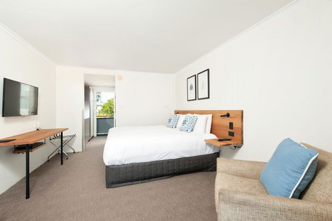 Hotel Nelson - Australian Destinations 3