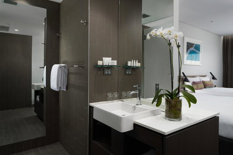 Rydges Sydney Airport Hotel - Australian Destinations 2