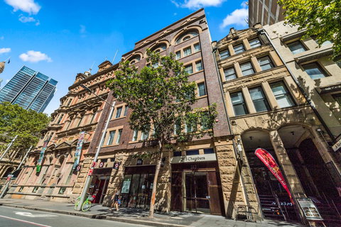 YEHS Hotel Sydney QVB - Australian Destinations 1