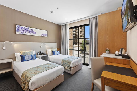 YEHS Hotel Sydney QVB - Australian Destinations 10