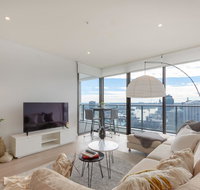 High Rise apt in Heart of Sydney wt Harbour View - Australian Destinations