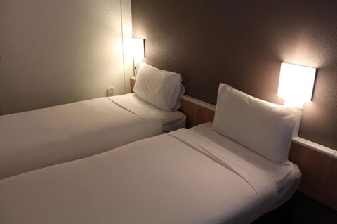 Ibis Thornleigh - Australian Destinations 20