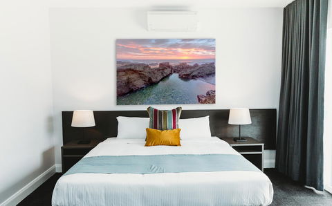 Coniston Hotel Wollongong - Australian Destinations 0