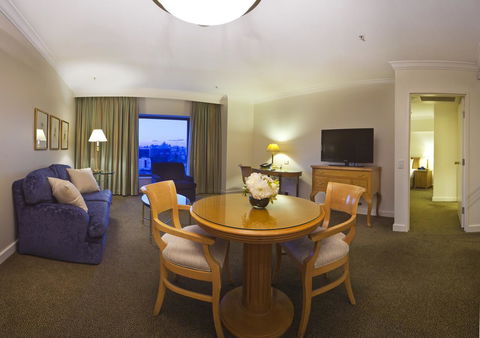 Stamford Plaza Sydney Airport Hotel & Conference Centre - Australian Destinations 16