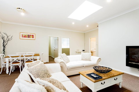 Bundanoon Country Inn Motel - Australian Destinations 33