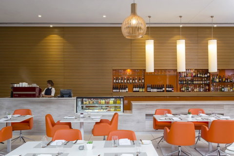 Novotel Newcastle Beach - Australian Destinations 15