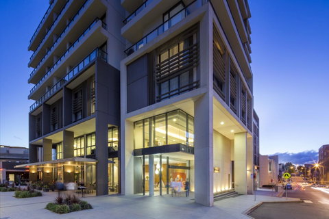 Novotel Newcastle Beach - Australian Destinations 3