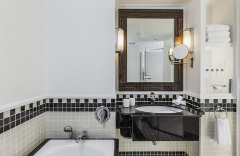 Swissotel Sydney - Australian Destinations 28