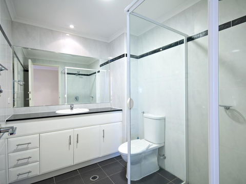 Messines Street, Breakwater Apartment, 104 - Australian Destinations 6