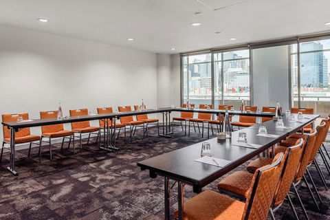 Ibis Sydney Darling Harbour - Australian Destinations 16