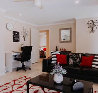 Central Wagga Self Catering Apartment - Australian Destinations