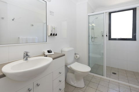 Leisure Inn Spires - Australian Destinations 8