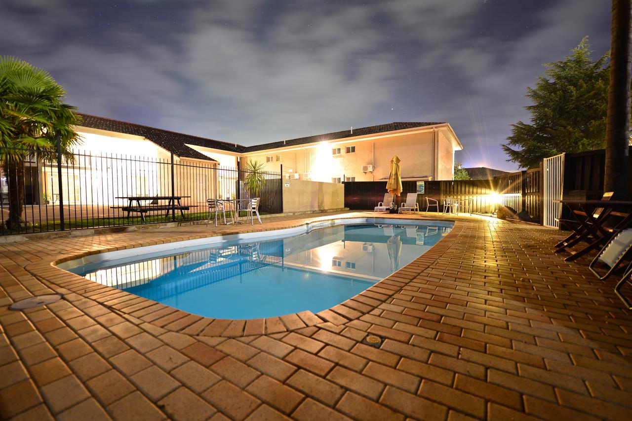Canadian Lead NSW Australian Destinations