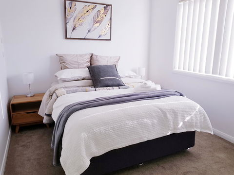 BookerBay Retreat! - Australian Destinations 4