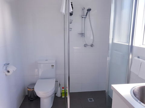 BookerBay Retreat! - Australian Destinations 10