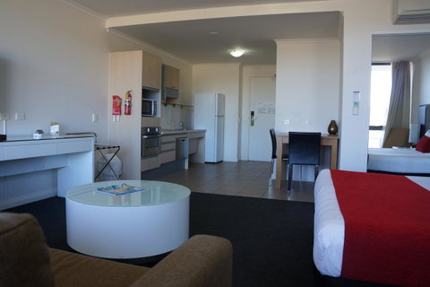 Rydges Mount Panorama Bathurst - Australian Destinations 2