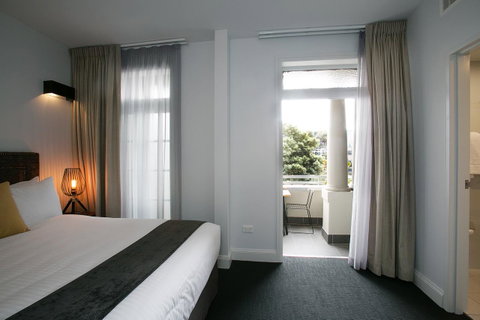 The Lucky Hotel - Australian Destinations 25