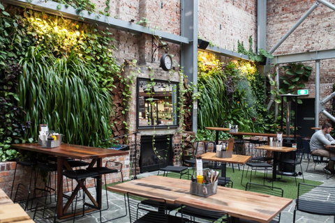 The Lucky Hotel - Australian Destinations 12