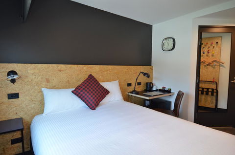 Ibis Budget Sydney East - Australian Destinations 21
