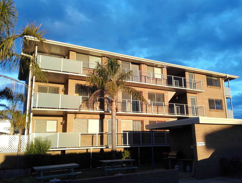 Narooma Palms Holiday Apartments - Australian Destinations 1