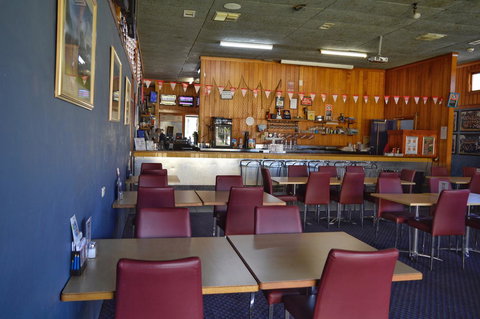 Brolga Hotel Motel - Coleambally - Australian Destinations 16