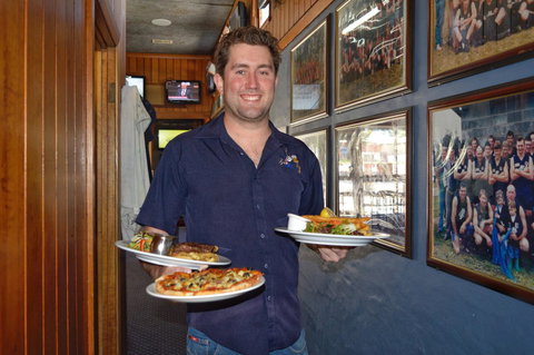 Brolga Hotel Motel - Coleambally - Australian Destinations 20