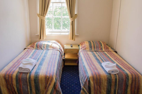 Gardners Inn Hotel - Australian Destinations 32