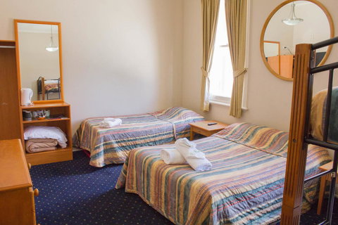 Gardners Inn Hotel - Australian Destinations 19
