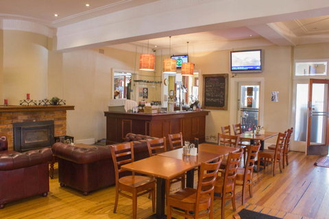 Gardners Inn Hotel - Australian Destinations 9