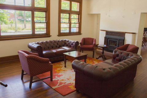 Gardners Inn Hotel - Australian Destinations 10