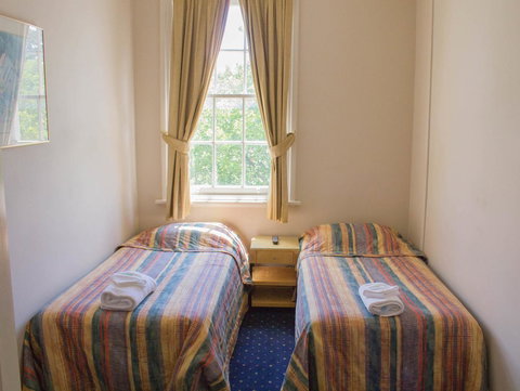 Gardners Inn Hotel - Australian Destinations 38