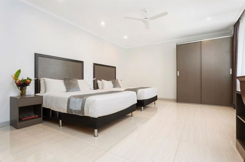 Darwin City Hotel - Australian Destinations 23