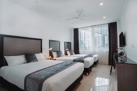 Darwin City Hotel - Australian Destinations 9