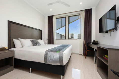 Darwin City Hotel - Australian Destinations 1