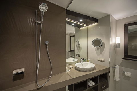 Hilton Darwin - Australian Destinations 25