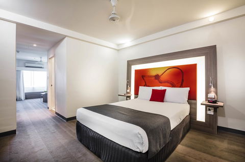 Novotel Darwin CBD - Australian Destinations 19