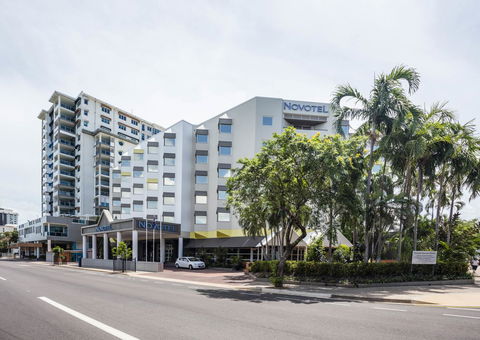 Novotel Darwin CBD - Australian Destinations 13